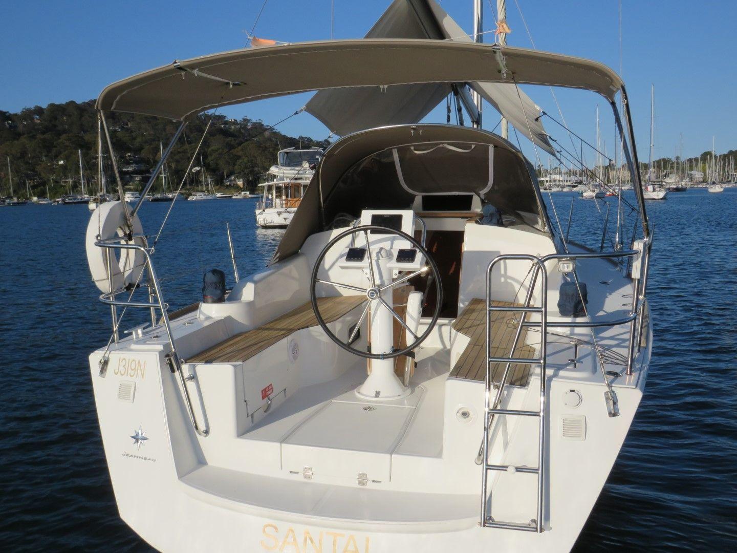 Sun Odyssey 319  Santai