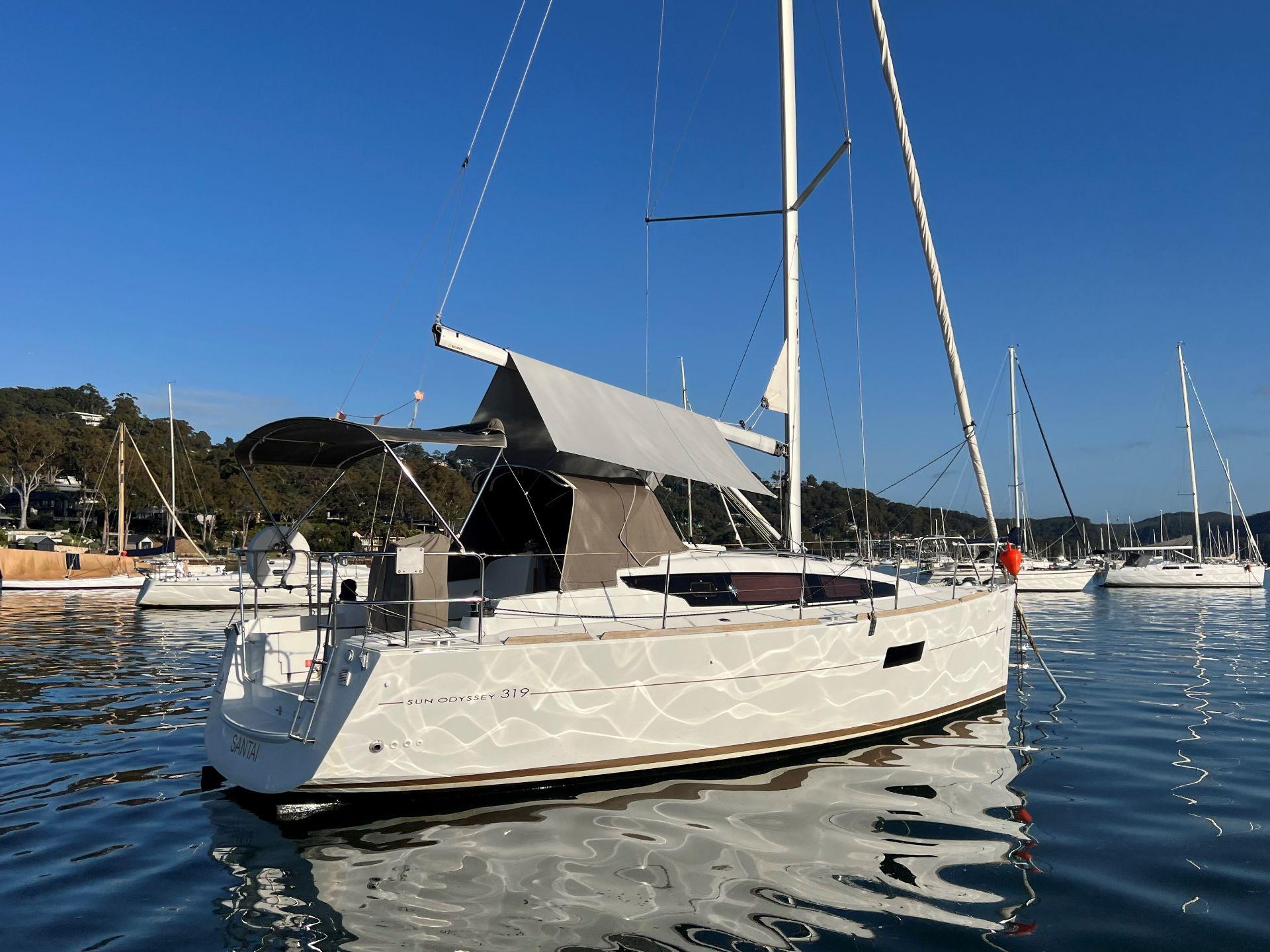 Sun Odyssey 319  Santai
