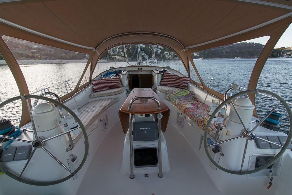 Jeanneau 42 Deck Saloon 
