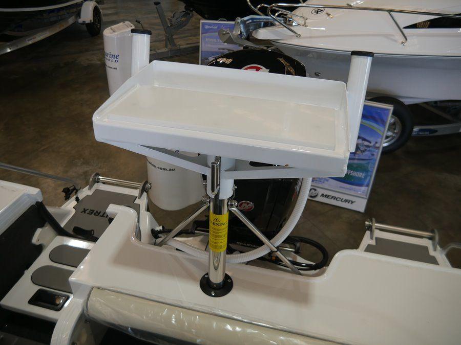 Quintrex 520 Cruiseabout Bow Rider (#62254) Quintrex 520 Cruiseabout Bow Rider (#62254)