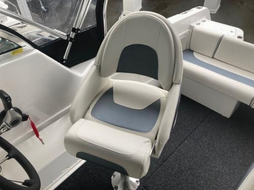 Carousel 1 of Haines Hunter 565 Offshore + Yamaha F150hp 4-Stroke - PACK 2 FOR SALE