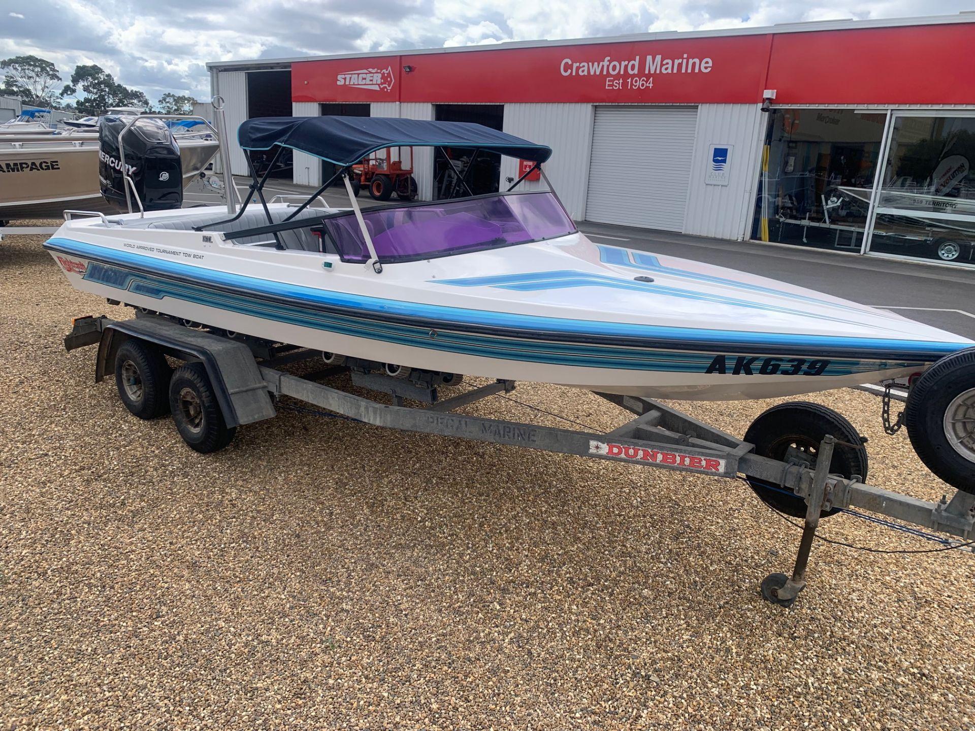 FLIGHTCRAFT 18XLT SKI BOAT