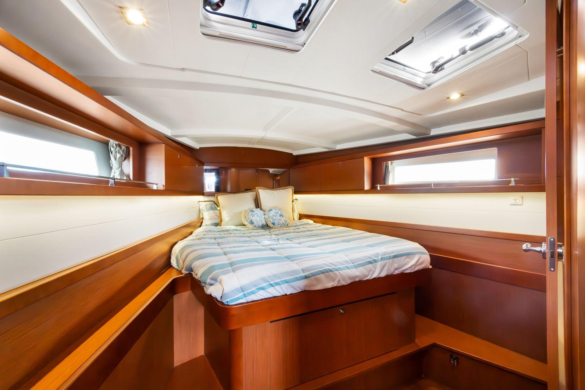 2016 Beneteau Oceanis 45