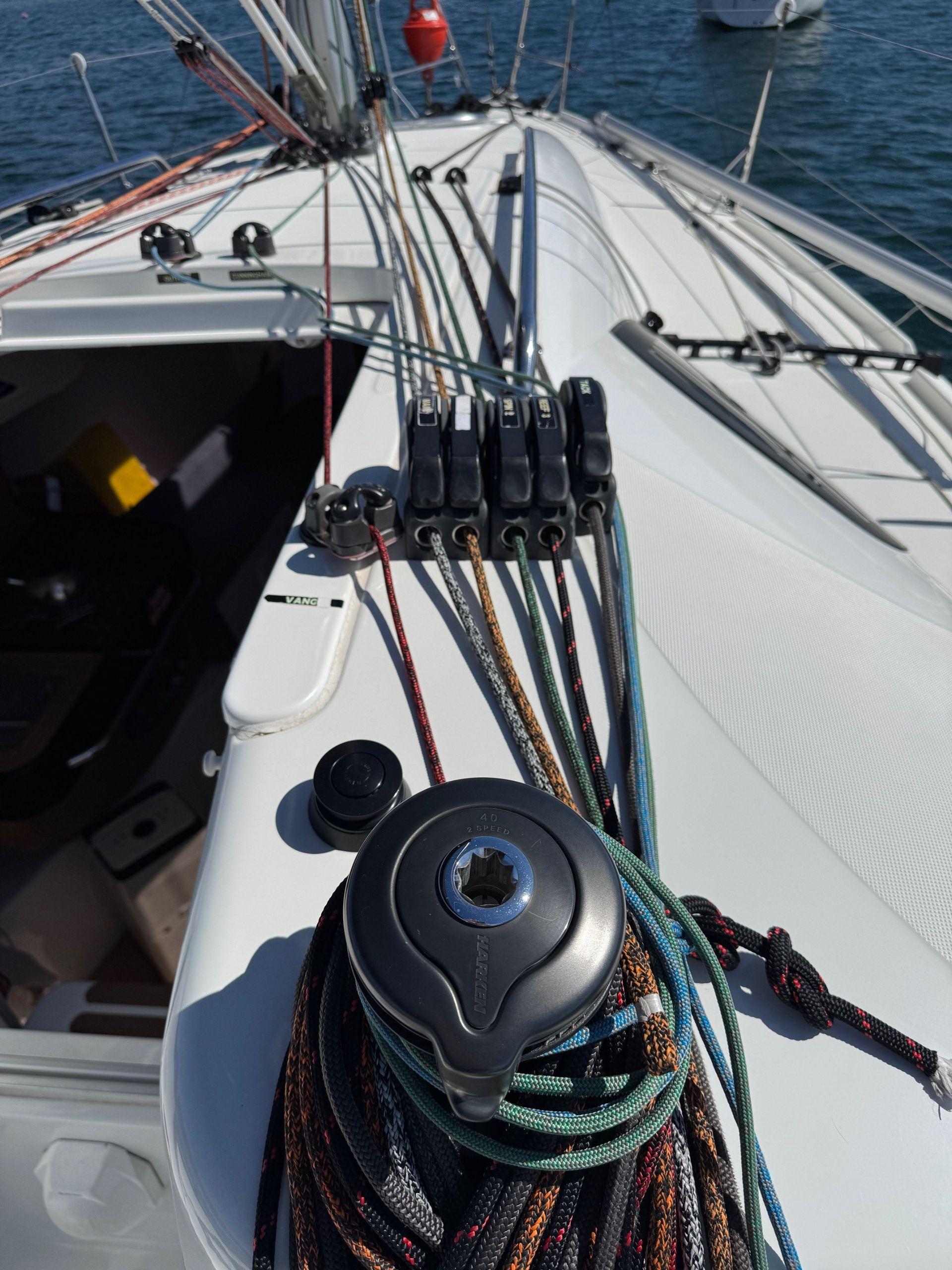 2021 Jeanneau Sun Fast 3300