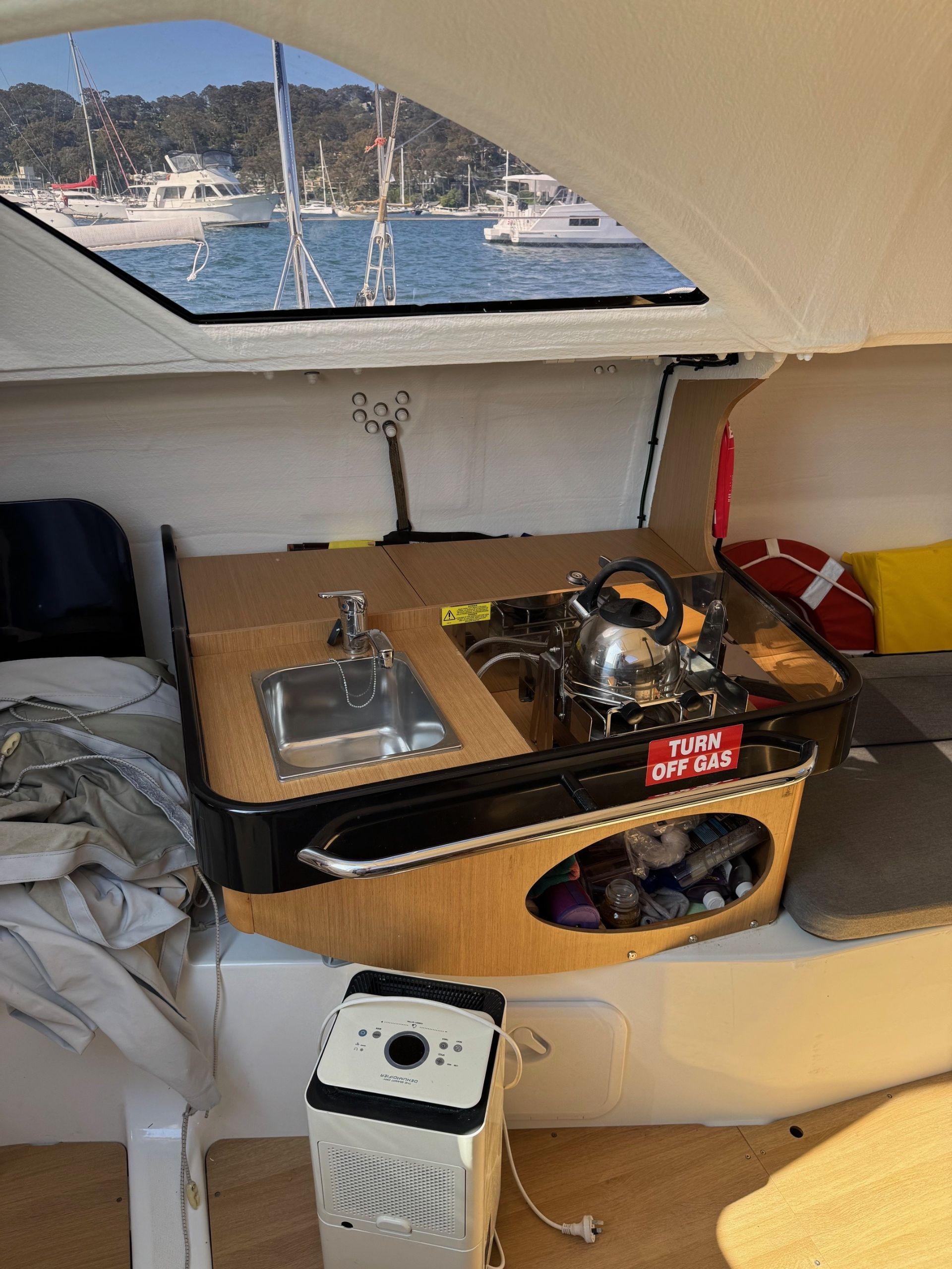 2021 Jeanneau Sun Fast 3300
