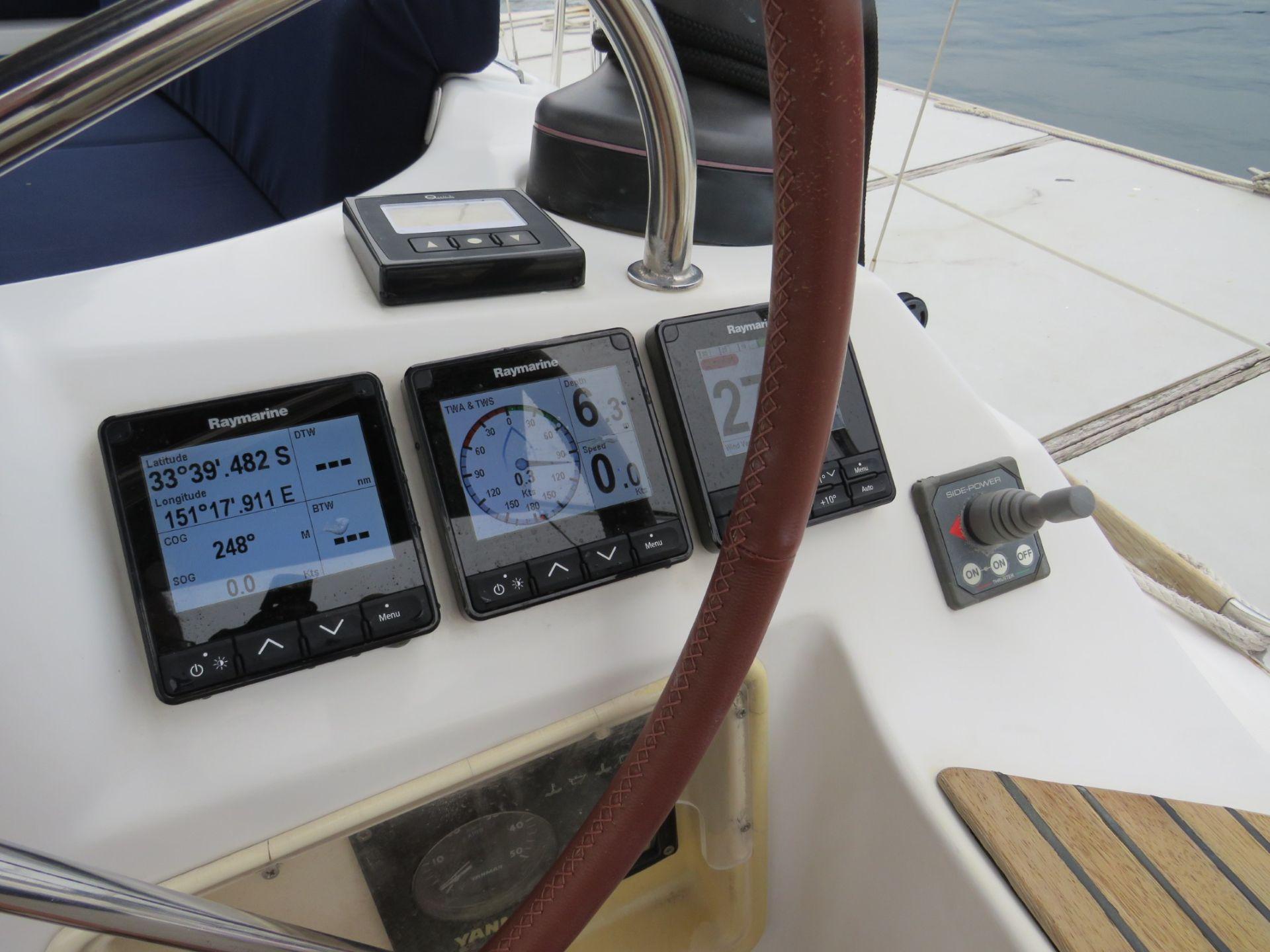 2009 Jeanneau Sun Odyssey 42 Deck Saloon