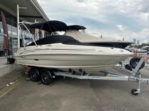 2005 Sea Ray 200 Sundeck