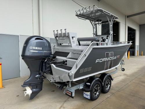 Carousel 2 of Formosa SRT 565 Centre Console Pro Deck 2026 Model