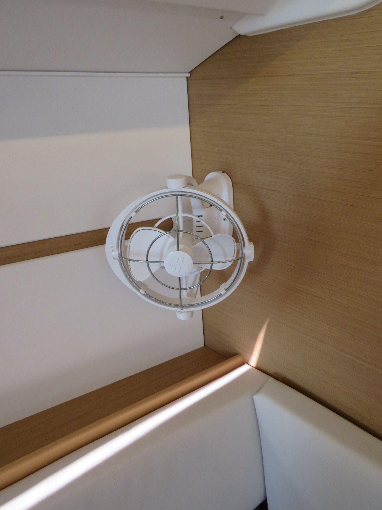 2020 Jeanneau Sun Odyssey 349