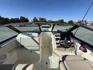 Boston Whaler 230 Vantage