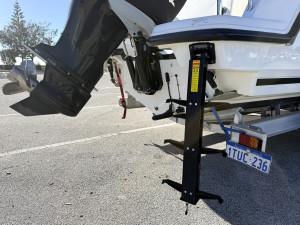 Boston Whaler 230 Vantage