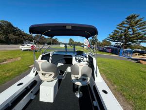 Quintrex 520 Ocean Spirit - 2026 Model (NEW B65588)