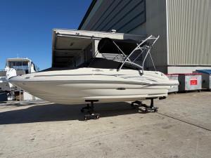 2005 Sea Ray 200 Sundeck