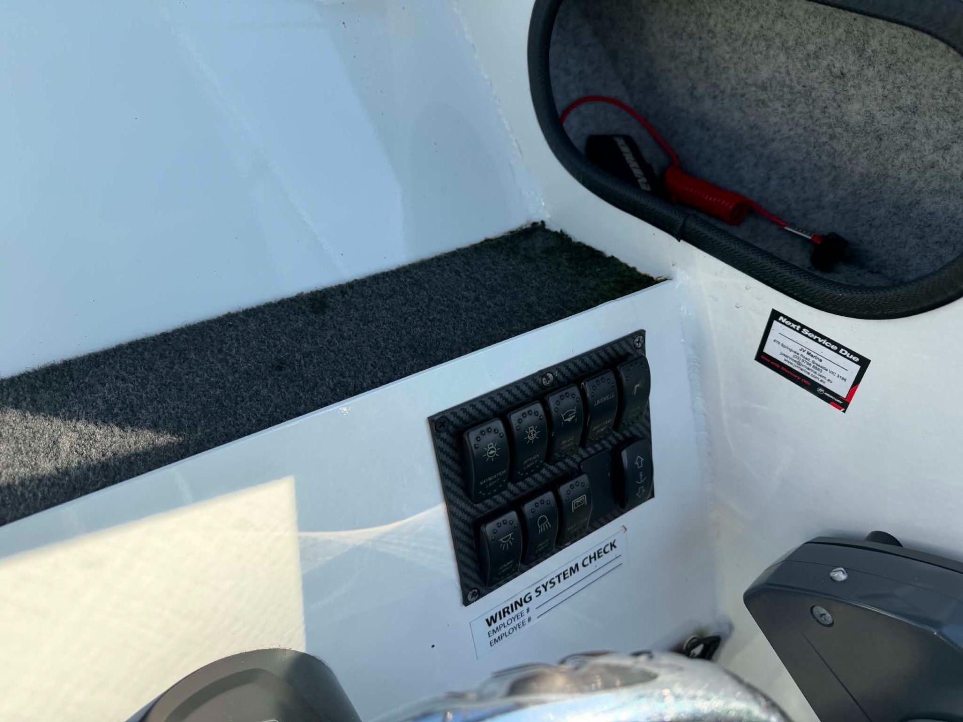 Yellowfin 6200 Soft Top Cabin - 2021 Model ( CON B) Yellowfin 6200 Soft Top Cabin - 2021 Model ( CON B)