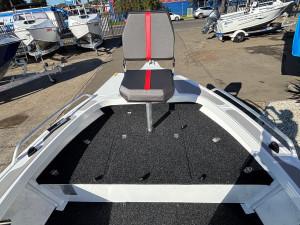 Stacer 429 Outlaw Side Console