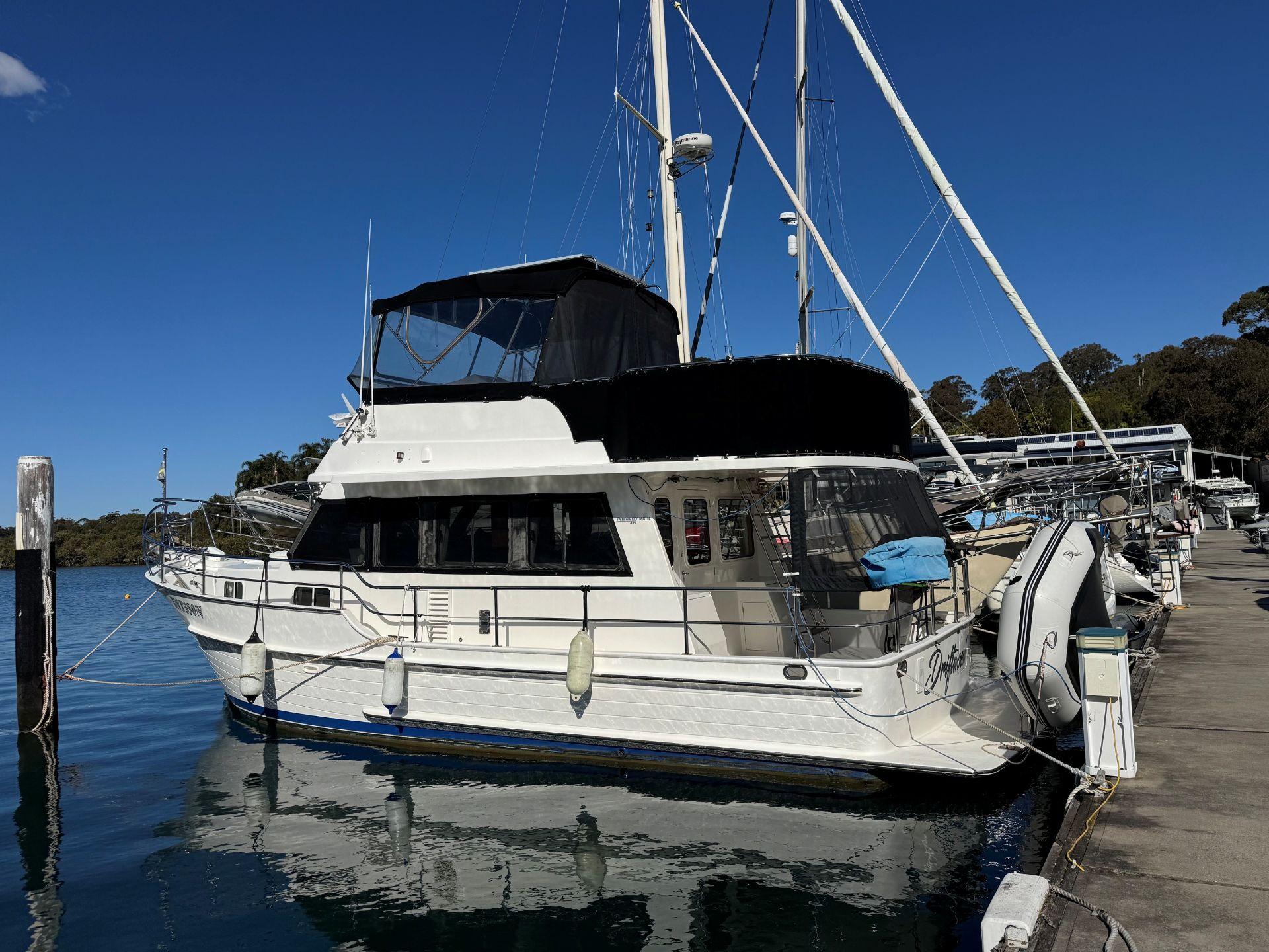 2011 Integrity 350 MkII Flybridge 1/4 Share