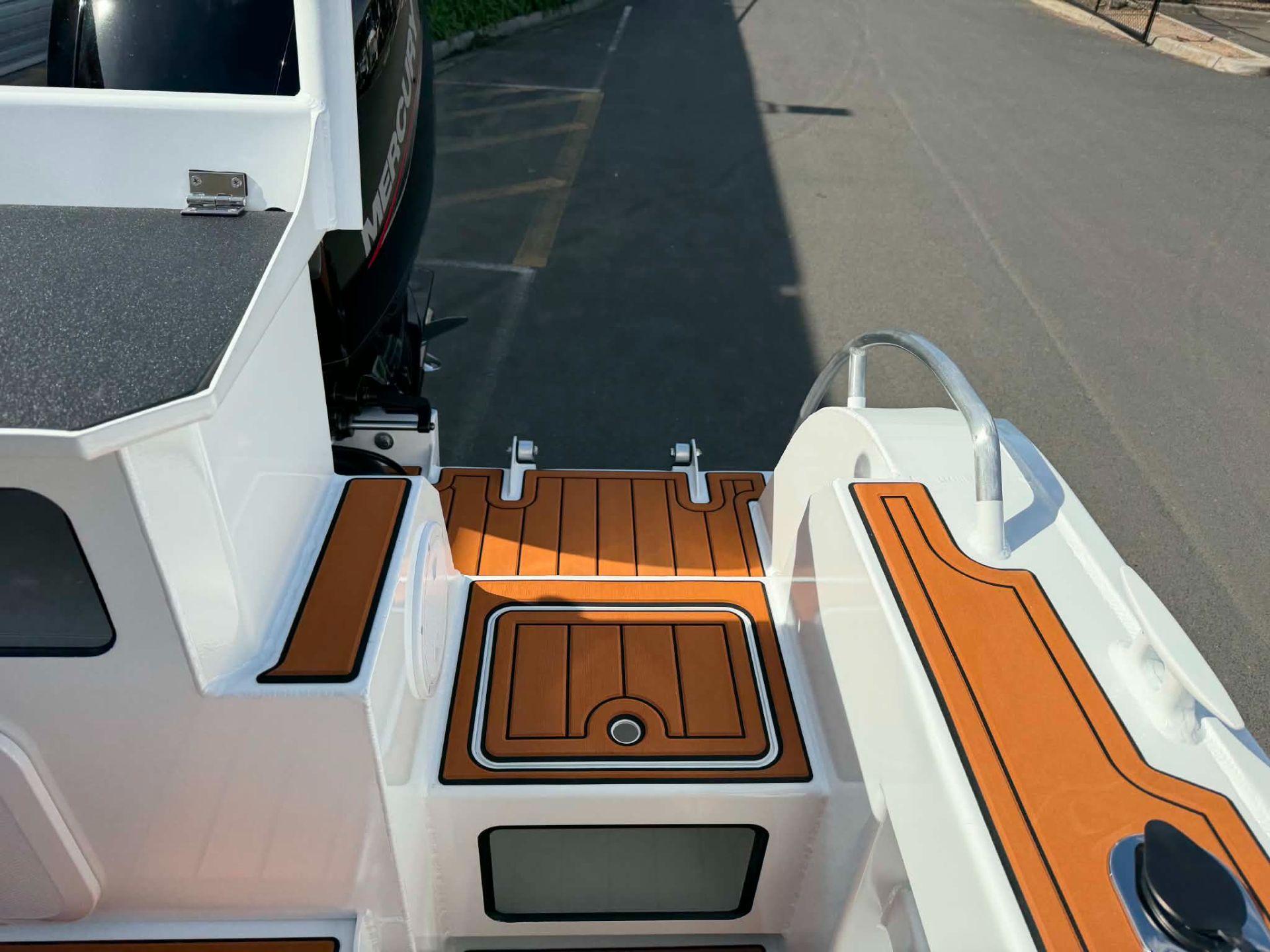 Bluewater King 625HT by Gospel - 2026 Model ( CON B65663) Bluewater King 625HT by Gospel - 2026 Model ( CON B65663)