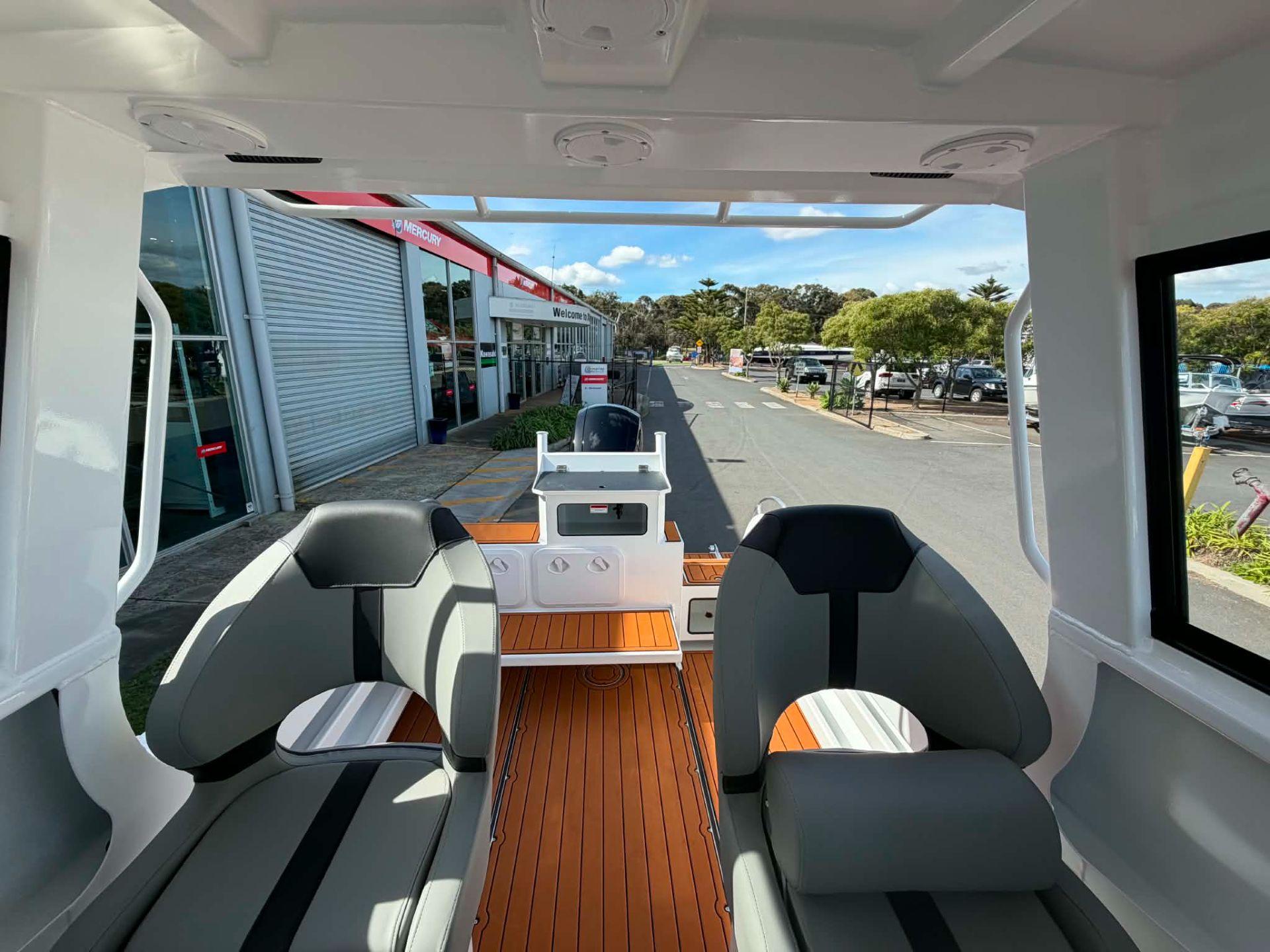 Bluewater King 625HT by Gospel - 2026 Model ( CON B65663) Bluewater King 625HT by Gospel - 2026 Model ( CON B65663)