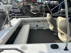 SOLD QUINTREX 430 FISHABOUT WITH YAMAHA F60 FOURSTROKE FOR SALE