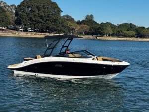 2026 SEA RAY SPX210 STERN DRIVE