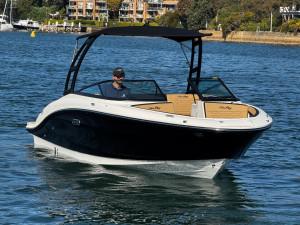 2026 SEA RAY SPX210 STERN DRIVE