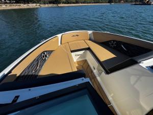 2026 SEA RAY SPX210 STERN DRIVE