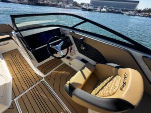 2026 SEA RAY SPX210 STERN DRIVE