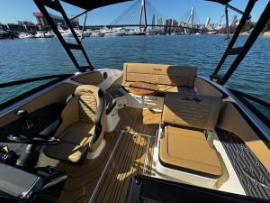 2026 SEA RAY SPX210 STERN DRIVE