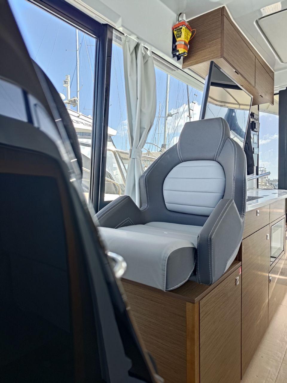 2022 Jeanneau Merry Fisher 1095