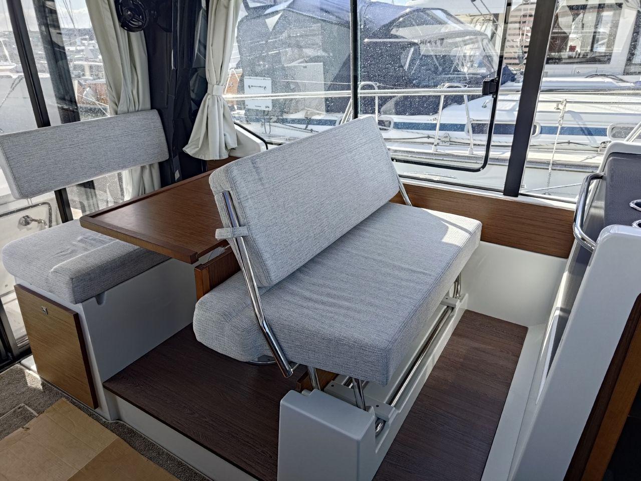 2022 Jeanneau Merry Fisher 1095