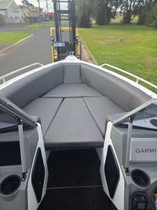 539 Wildrider SE Stacer, 115hp Mercury four stroke Pro XS & 1595kg drive on alloy trailer