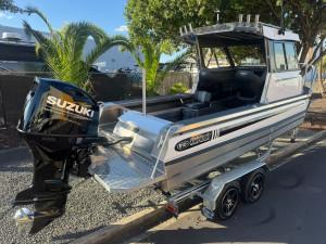 Kiwi Kraft 610 Hard Top, Suzuki 140HP Outboard on Trailer. Special Offer