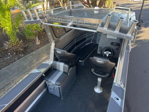 Carousel 3 of Kiwi Kraft 610 Hard Top, Suzuki 140HP Outboard on Trailer. Special Offer