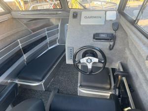 Kiwi Kraft 610 Hard Top, Suzuki 140HP Outboard on Trailer. Special Offer