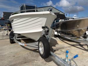 Polycraft 530 Warrior Centre Console + Yamaha 115HP - I'M SOLD!