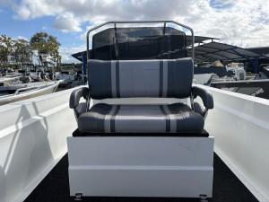 Polycraft 530 Warrior Centre Console + Yamaha 115HP