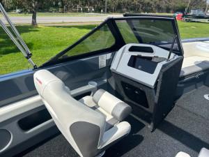 Quintrex 590 Freestyler (NEW B65773)