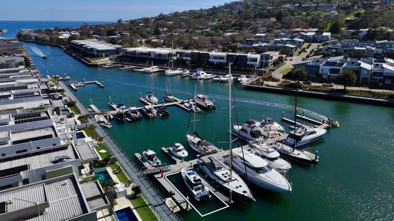 14.5m Freehold Marina Berth North Point