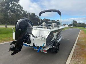 Quintrex 481 Fishabout (NEW B65733)
