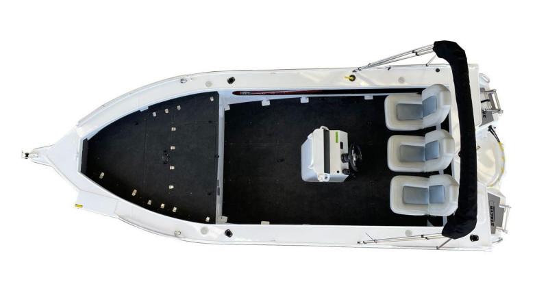 Stacer Crossfire 589 Rear Console