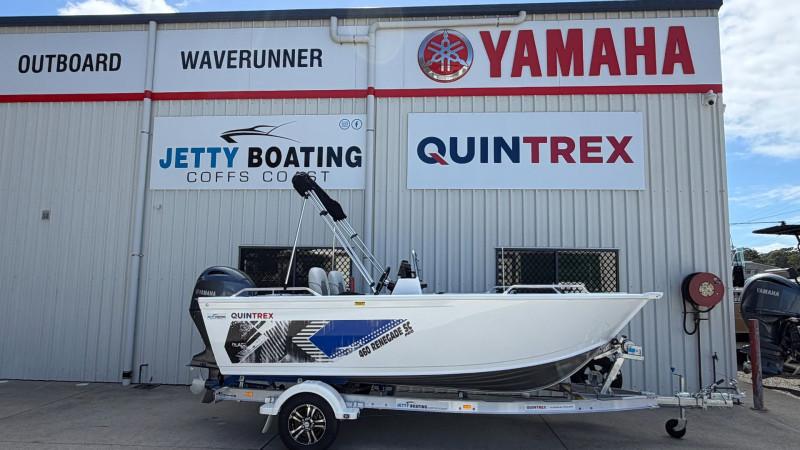 QUINTREX 460 RENEGADE PRO SIDE CONSOLE POWERED BY A YAMAHA F75LB OUTBOARD ON A QUINTREX ALUMINIUM 1100 I-BEAM TRAILER - 388934