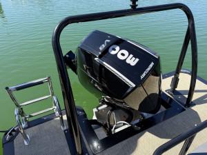 KinOcean 27ft Sport Tri-Toon 