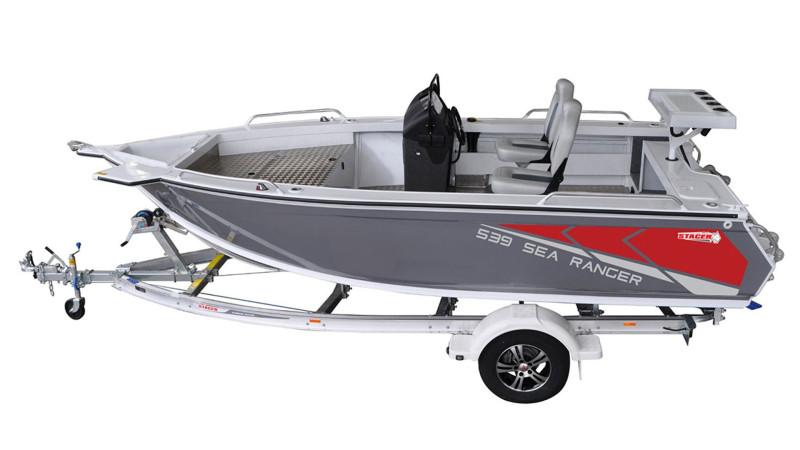 Carousel 1 of Stacer Sea Ranger 539 Centre Console