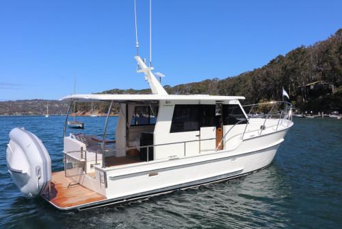 Carousel 3 of Island Gypsy 346 