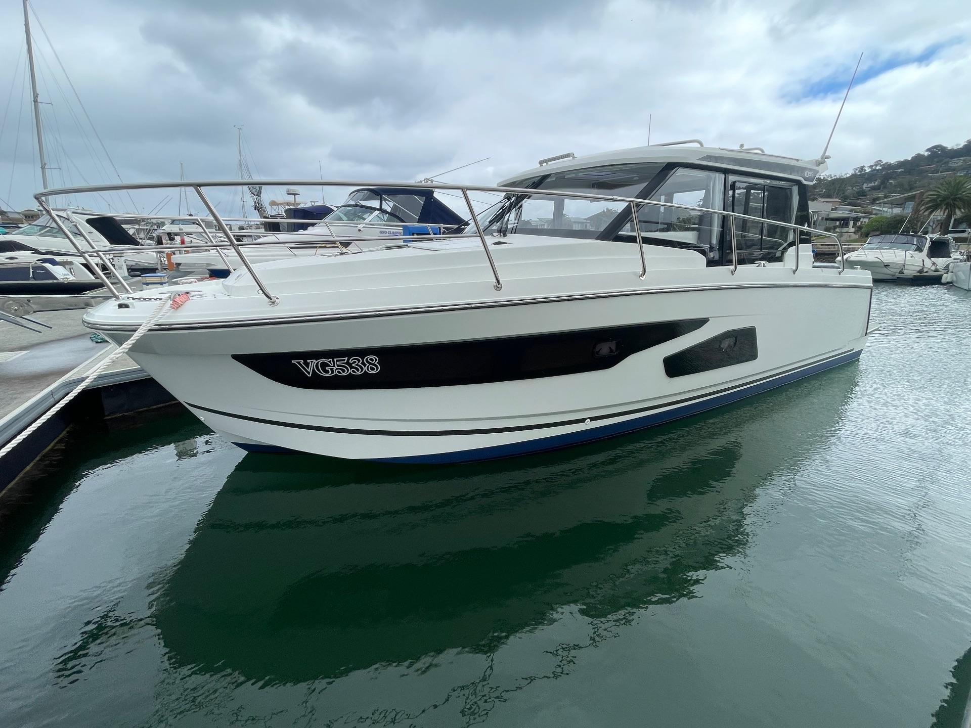 2021 Jeanneau Merry Fisher 1095