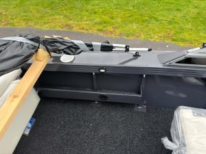 Quintrex 430 Fishabout (NEW B65637)