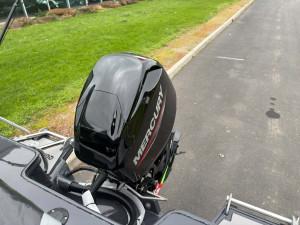Quintrex 430 Fishabout (NEW B65637)