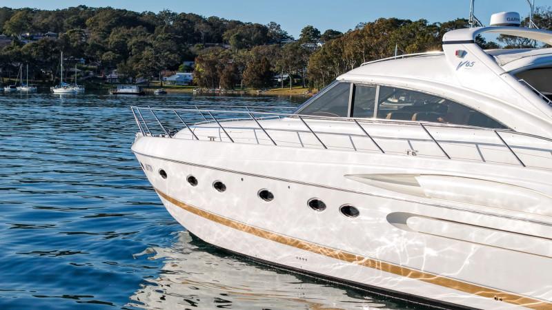 2004 Princess V65 Sports Cruiser