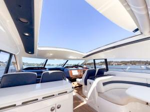 2004 Princess V65 Sports Cruiser