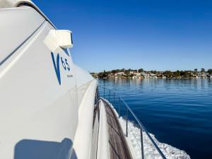 2004 Princess V65 Sports Cruiser